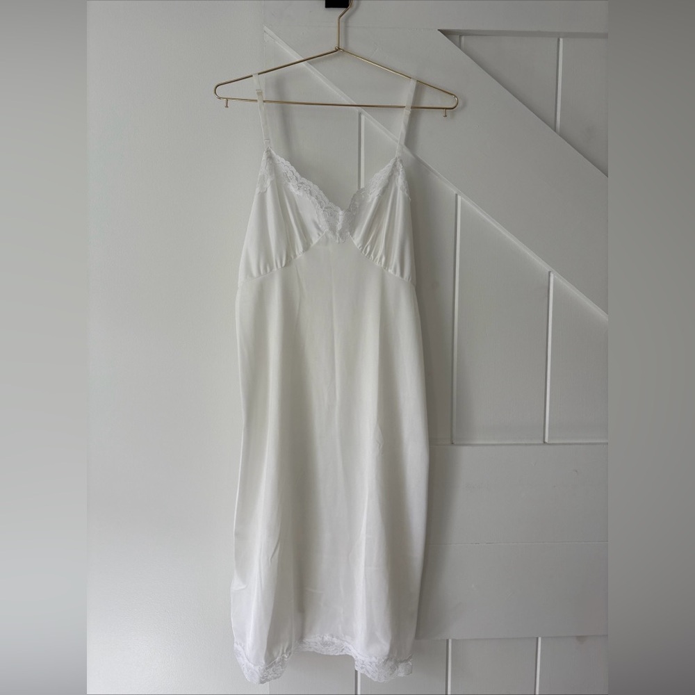 Vintage Mel-Lin White Lace Full Slip Dress Lingerie Nightgown Size 38